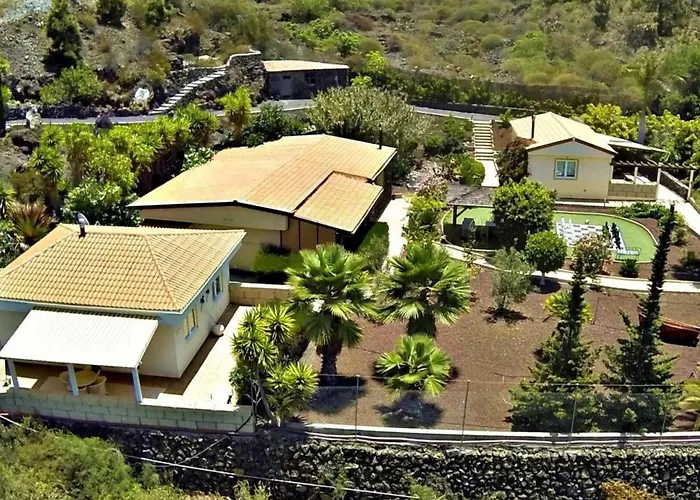 Casa Romeo Mit Kaminofen Und Sonnenterrasse By Interhome