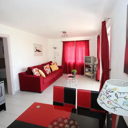 Casa Romeo Mit Kaminofen Und Sonnenterrasse By Interhome