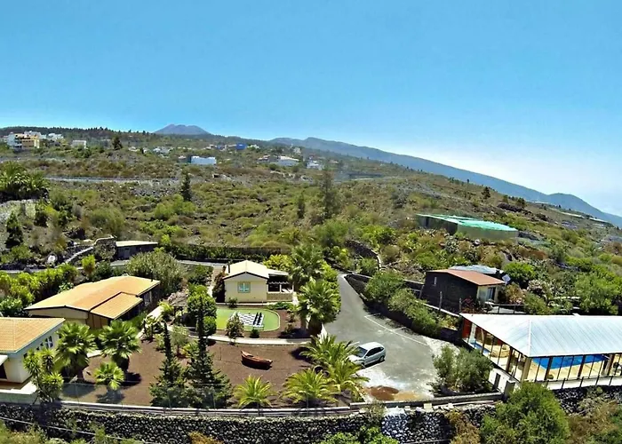 Casa Romeo Mit Kaminofen Und Sonnenterrasse By Interhome Tatil Evi Guía de Isora